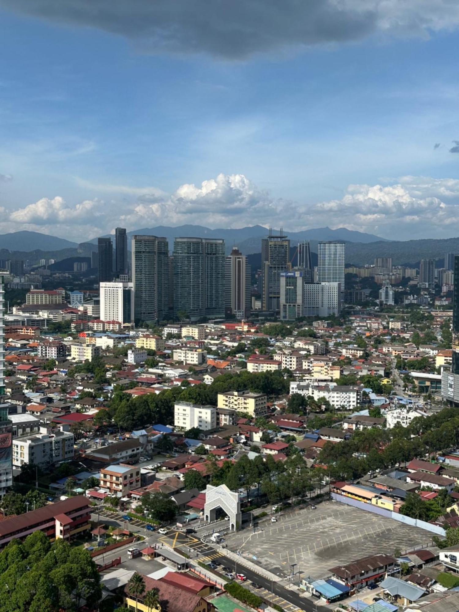 Colony Suites Klcc By Hibernate กัวลาลัมเปอร์ ภายนอก รูปภาพ