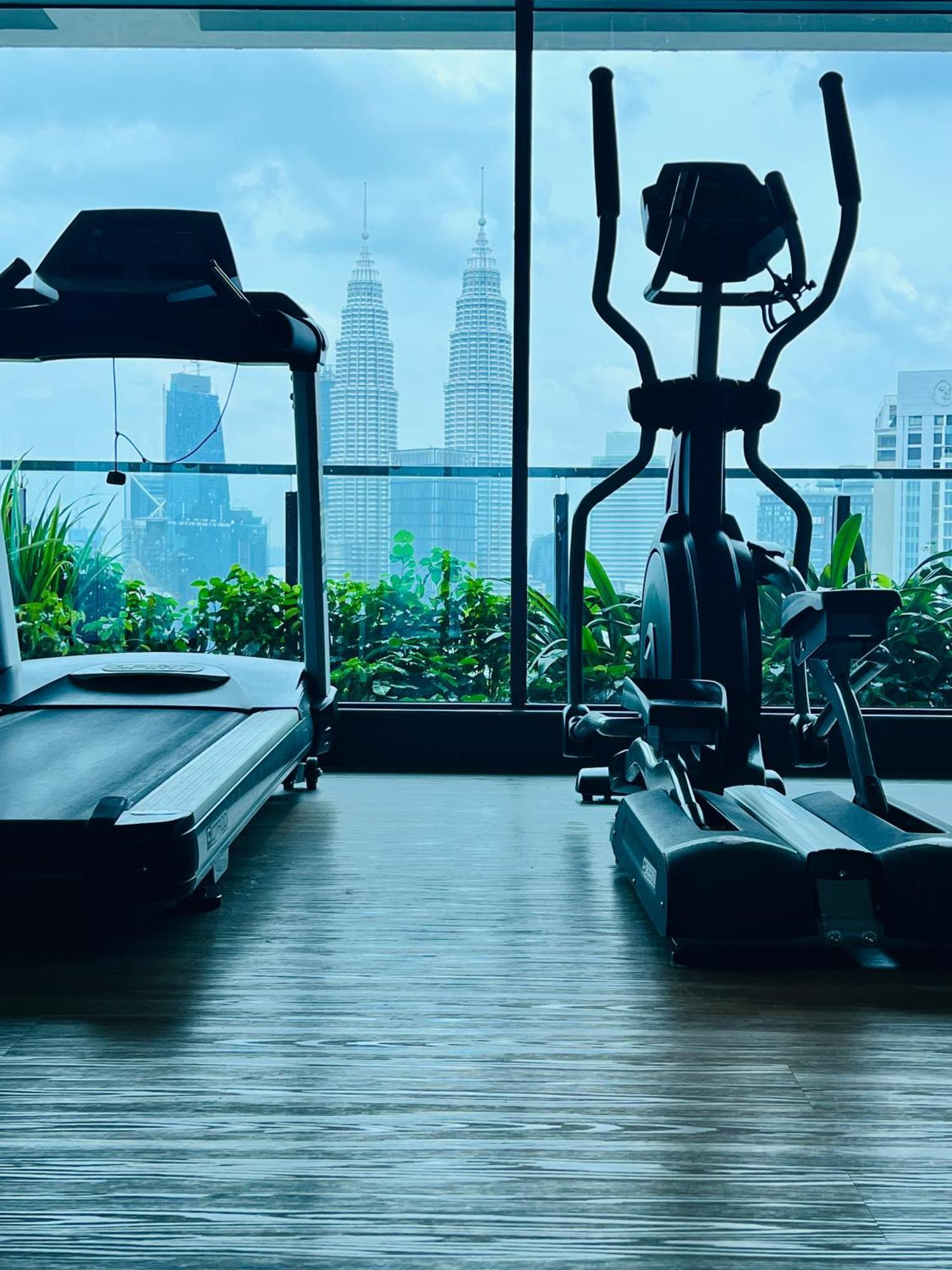 Colony Suites Klcc By Hibernate กัวลาลัมเปอร์ ภายนอก รูปภาพ